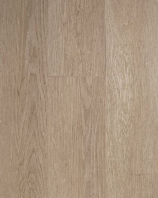 Driftwood Mist, a Riche Heavy-Duty 8mm SPC vinyl plank with a 20mil wear layer