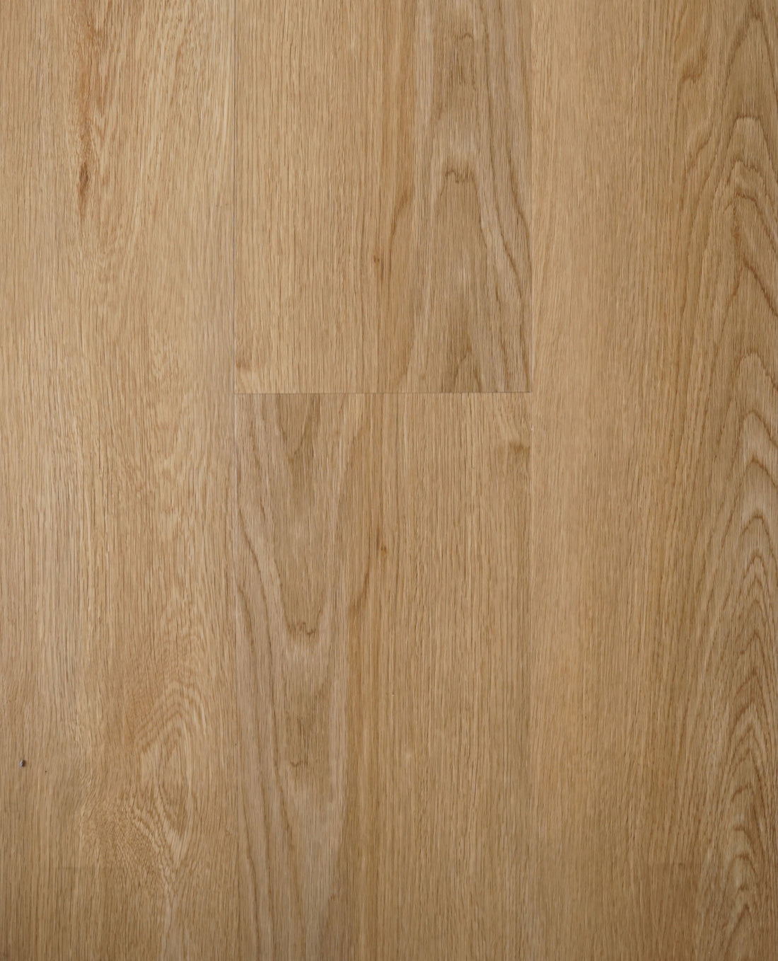 Riche Heavy-Duty Golden Prairie SPC vinyl plank with a warm oak-look printed grain
