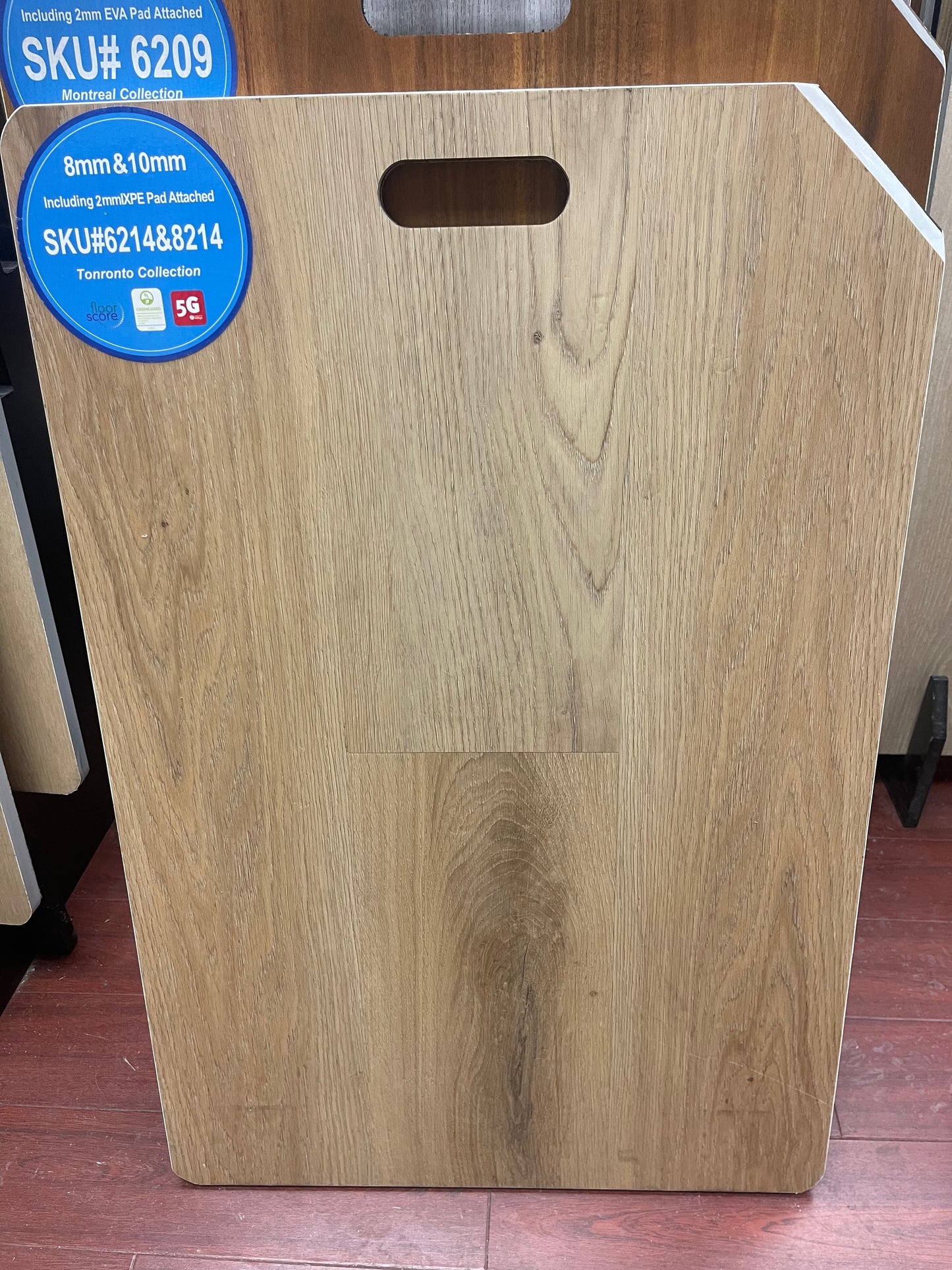 Riche Flooring Ultra-Thick 10mm SPC Vinyl – Caramel Dune (20mil Wear Layer) – Detail View