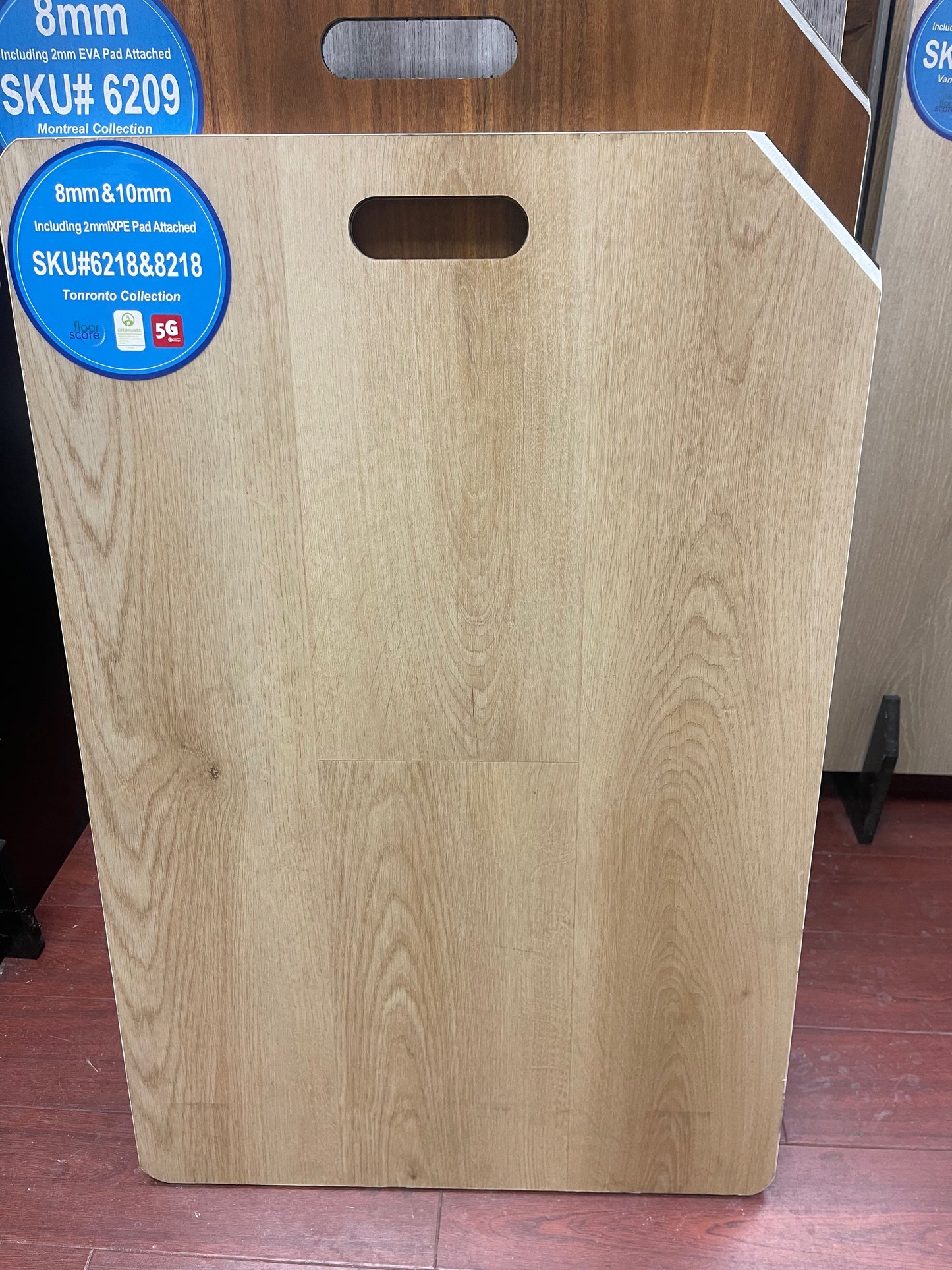 Riche Flooring Ultra-Thick 10mm SPC Vinyl – Desert Sand (20mil Wear Layer) – Detail View