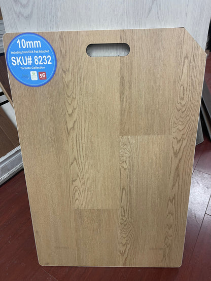 Riche Flooring Ultra-Thick 10mm SPC Vinyl – Rustic Taupe (5.9" Narrow Plank) – Detail View