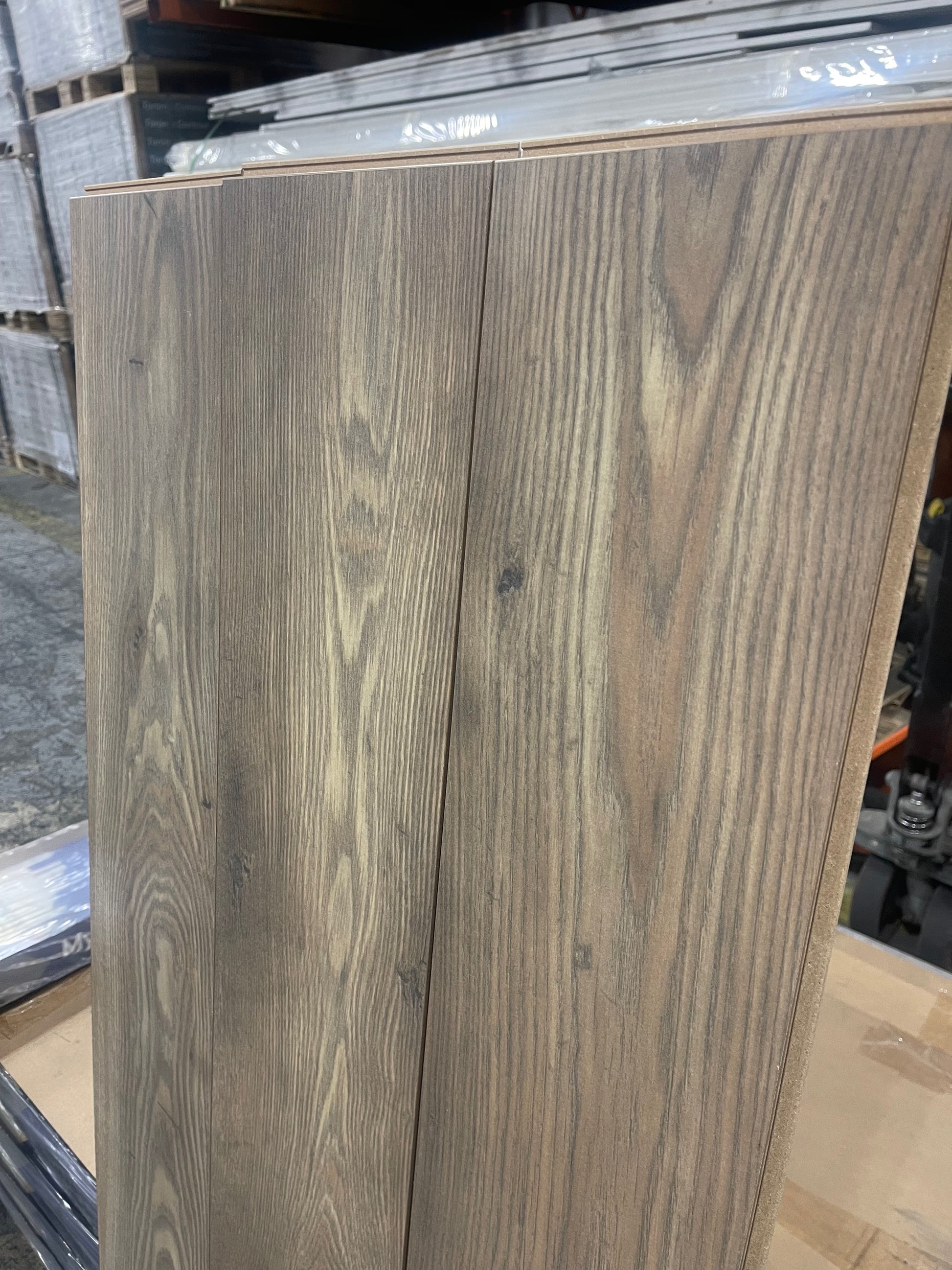 Swiss Krono 14mm Witches Wood Laminate Flooring - AC6 Ultimate Grade - Made in Germany (K232) – Close-Up