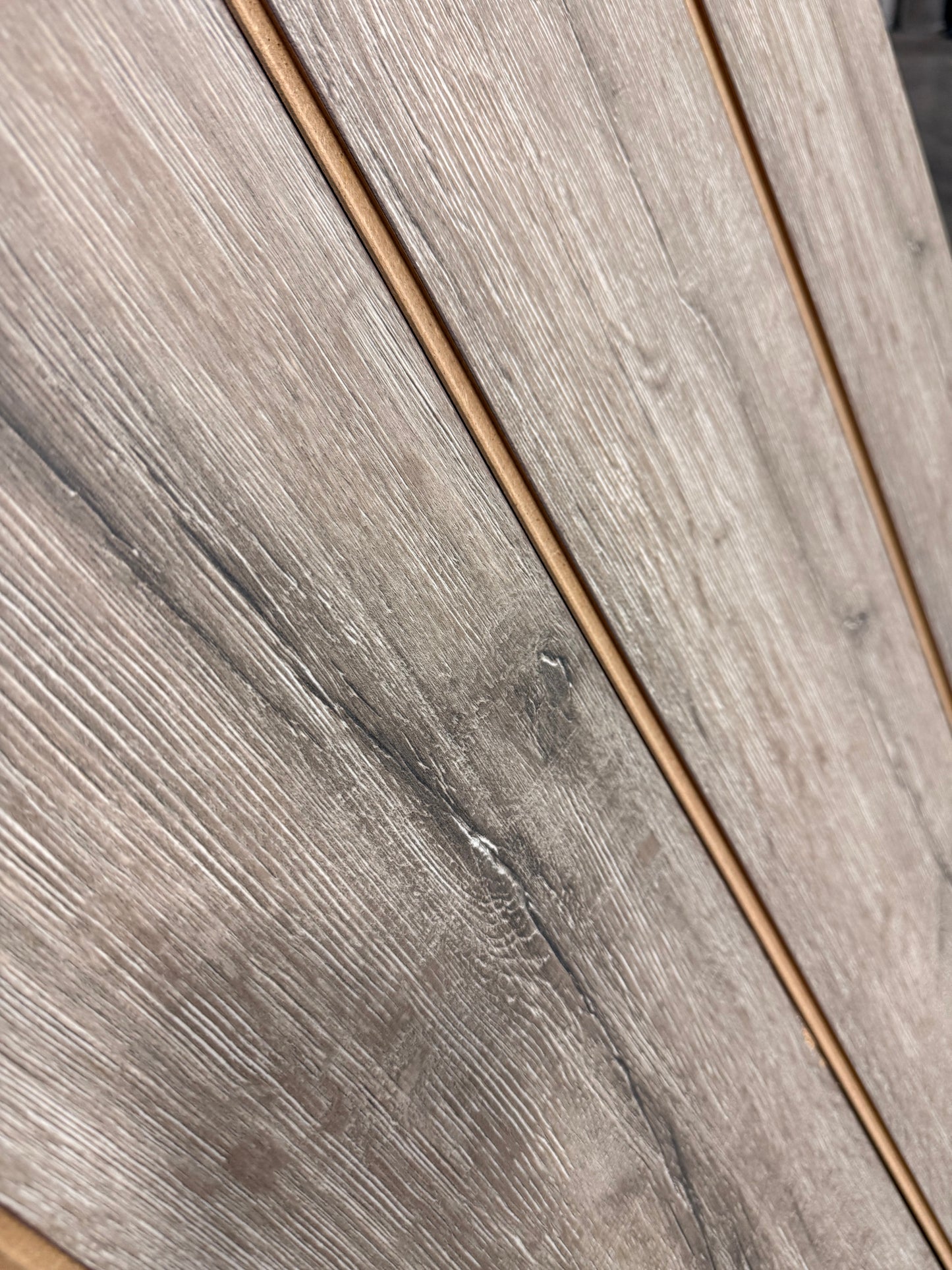 Swiss Krono 10mm Grey Oak Laminate Flooring - AC5 Commercial Grade - Made in Germany (MV 803) – Detail View