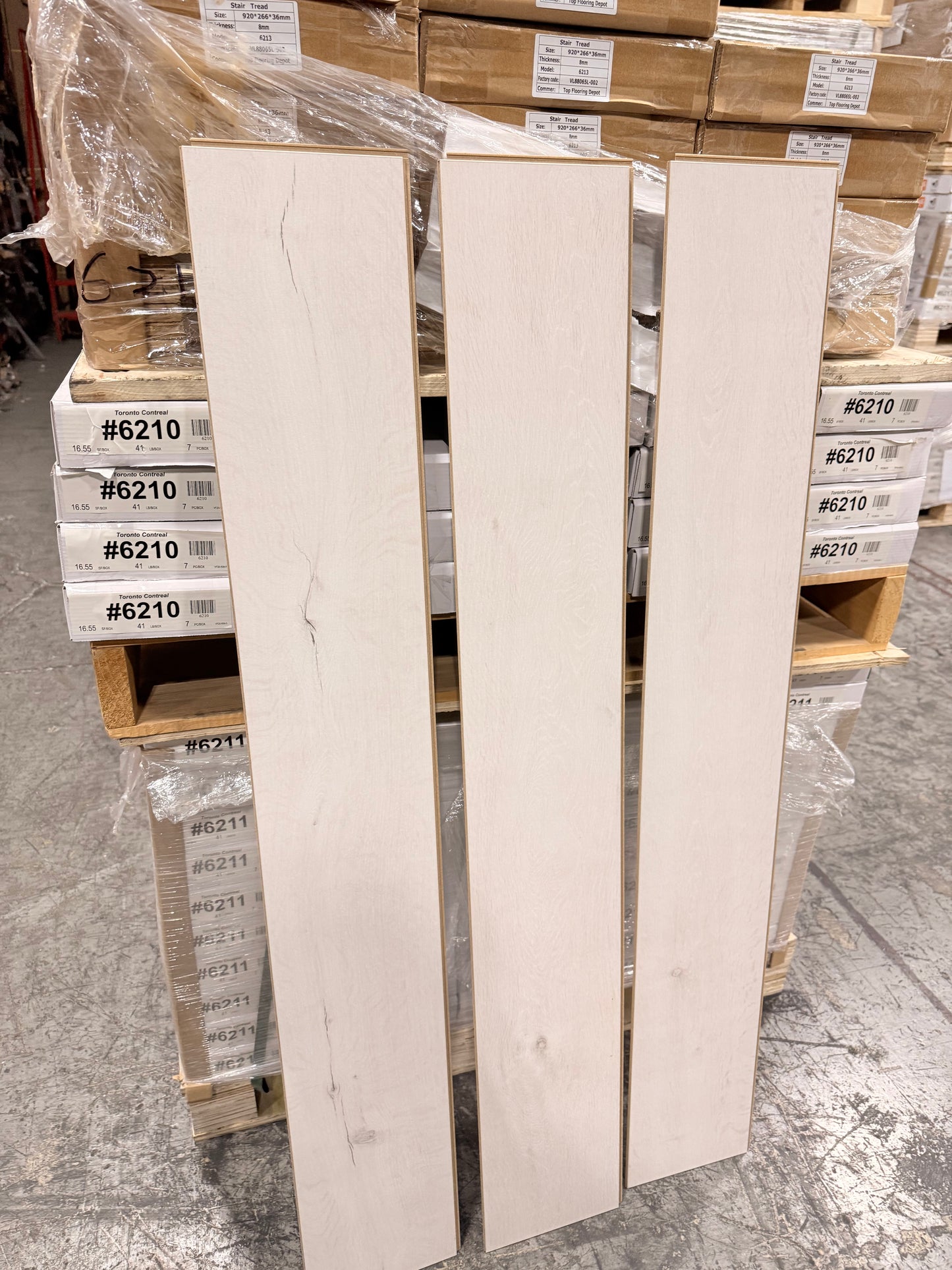 Swiss Krono 14mm Lilywhite Oak Laminate Flooring - AC6 Ultimate Grade - Made in Germany (K226) – Main View