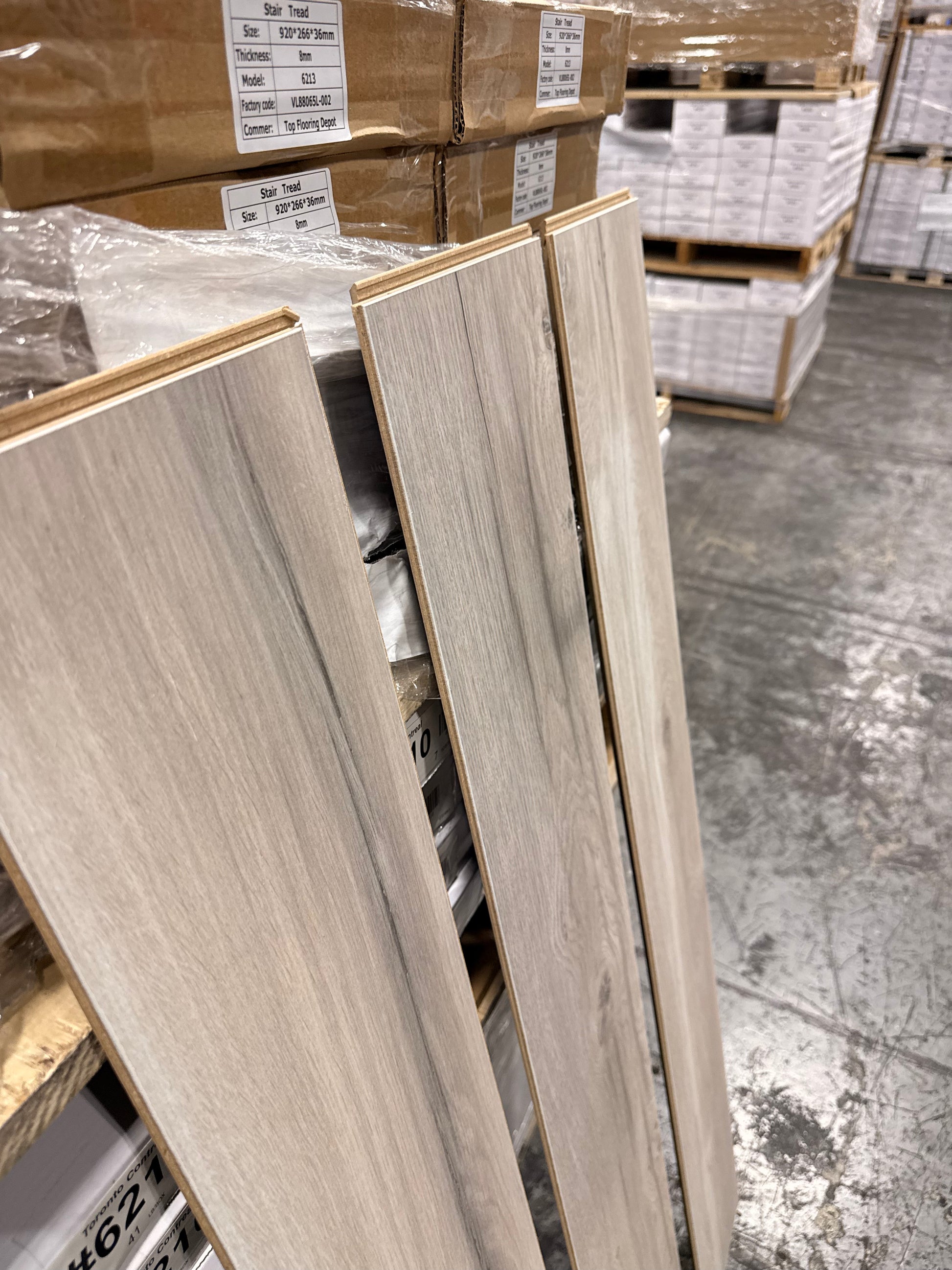 Swiss Krono 14mm Wilderness Oak Laminate Flooring - AC6 Ultimate Grade - Made in Germany (K223) – Close-Up