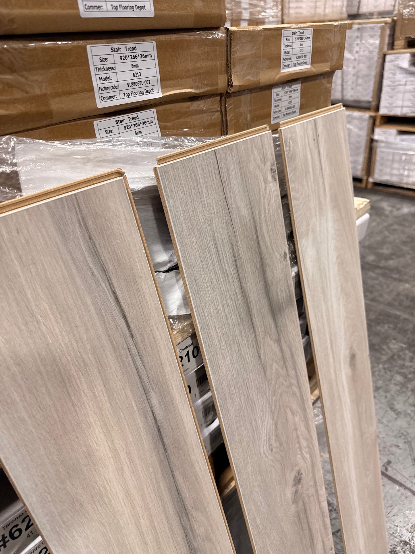 Swiss Krono 14mm Wilderness Oak Laminate Flooring - AC6 Ultimate Grade - Made in Germany (K223) – Room Scene