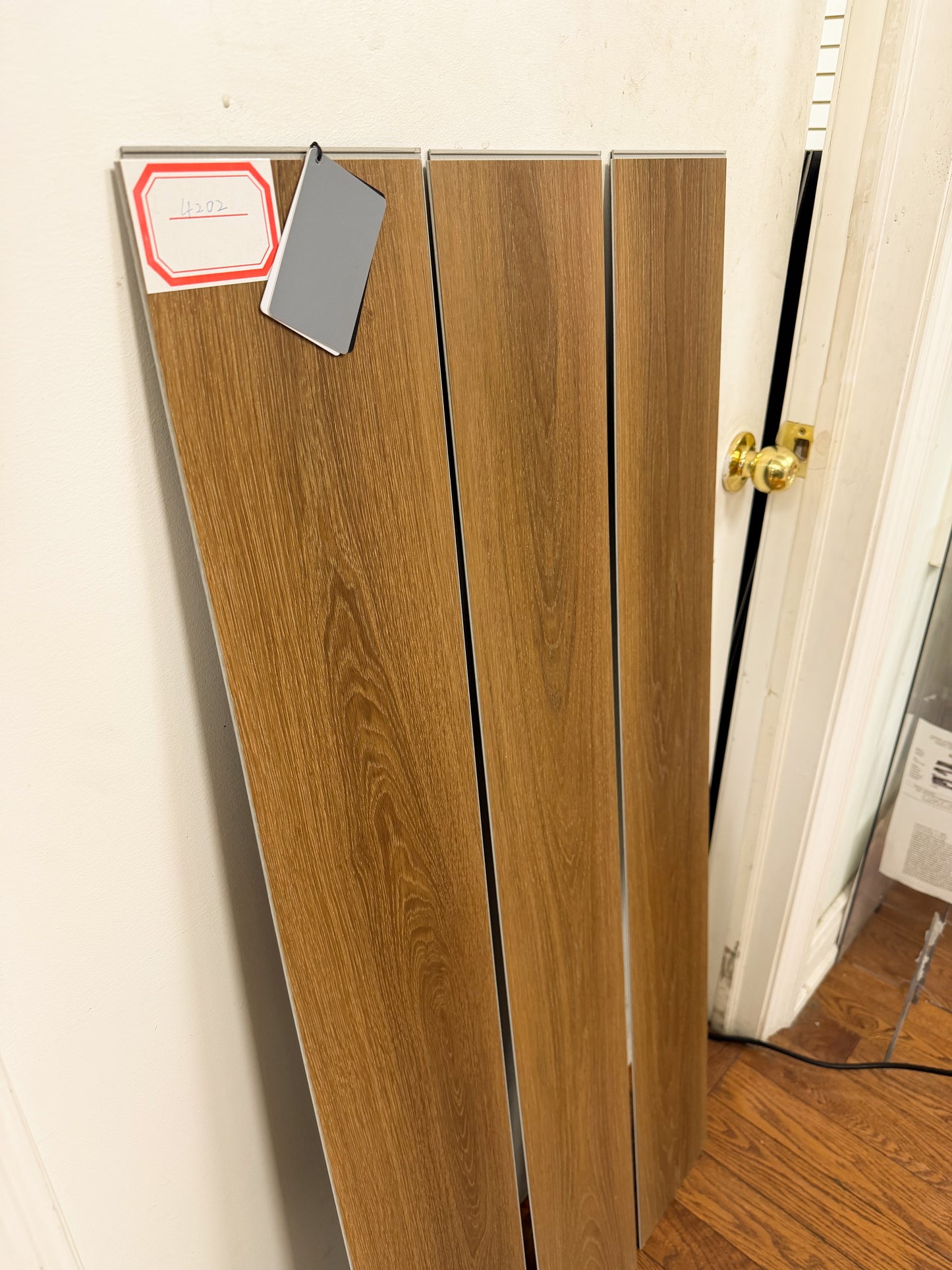 Riche Warm Mocha Oak SPC LVP Vinyl Plank Flooring | 6mm Waterproof with IXPE Pad | 7.09" Wide – Side View