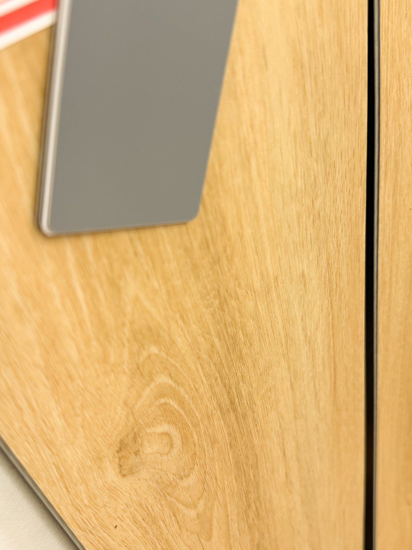 Riche Natural Birch SPC LVP Vinyl Plank Flooring | 6mm Waterproof with IXPE Pad | 7.09" Wide – Close-Up