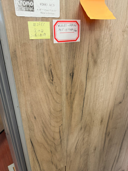 Krono K8254 强化复合地板 | AC5 | 12毫米 x 6.18英寸 | 德国