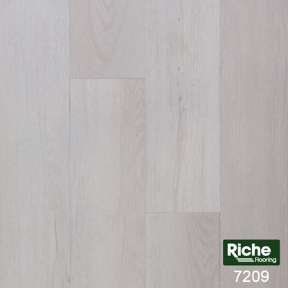 Riche Flooring PVC Stair Nosing – Frosted Birch